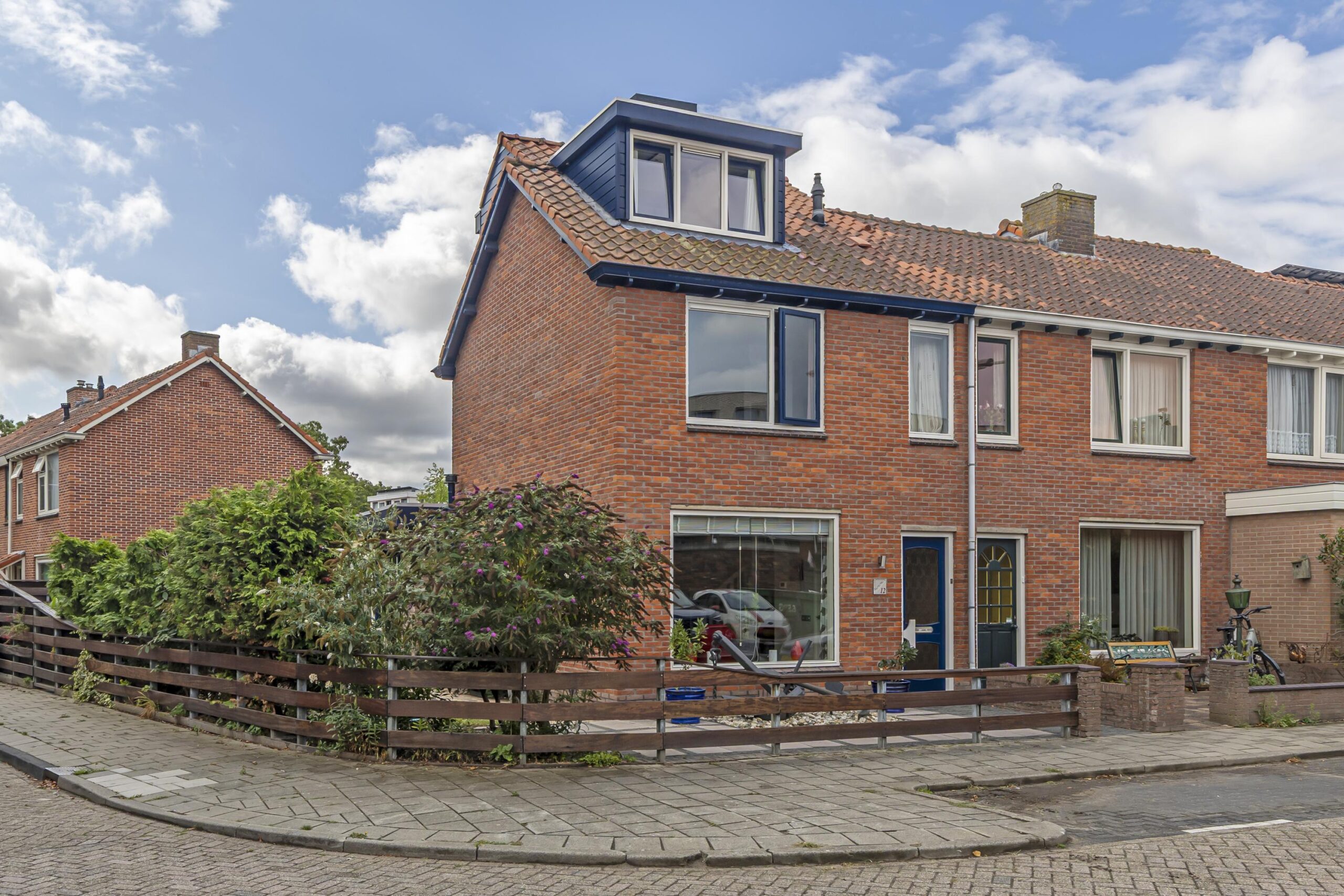 Jan van Galenstraat 12, De lier